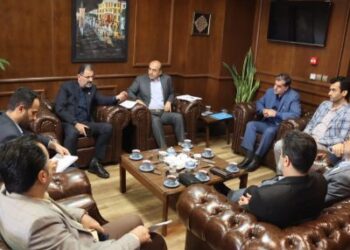 نشست تعاملی مجموعه مدیریت شهری رشت و اداره برق در راستای تسریع اجرای پروژه های طرح میثاق