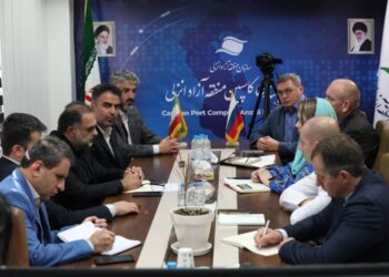 استقبال مدیران شرکت های حمل و نقلی روسیه از همکاری با بنادر منطقه آزاد انزلی