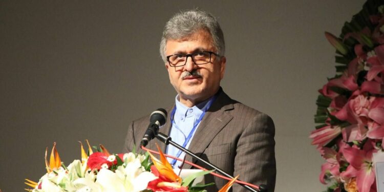 برگزاری کنگره میان‌دوره‌ای انجمن جراحان عروق ایران در گیلان ماحصل توانمندی اساتید و بخش جراحی عروق است