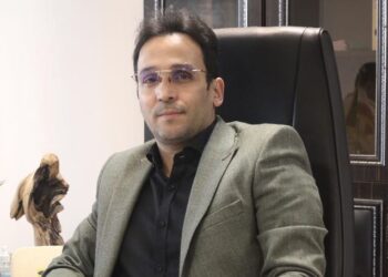 مخازن فرسوده سی ان جی تاکسی های رشت بادستور شهردار رشت  رایگان تعویض می شوند