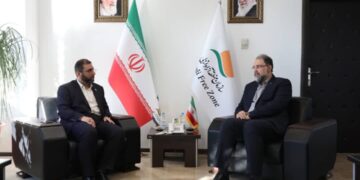 توسعه اقتصاد دریا محور در قالب بهره برداری از ظرفیت های ترانزیتی و ایجاد مجموعه های کشتی سازی