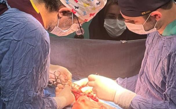 جراحی نوزاد ۵۰ روزه در بیمارستان ۱۷ شهریور رشت