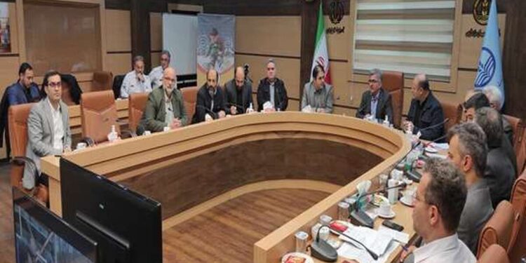 باید شاهد حاکمیت سلامت در جامعه با مشارکت همه جانبه باشیم