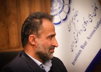 آمادگی دارم طرح دوفوریتی اصلاح قانون تسهیل را در سامانه مجلس ثبت کنم