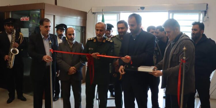 گشایش نمایشگاه کاریکاتور مقاومت مردم غزه با حضور اعضای شورا و شهردار رشت