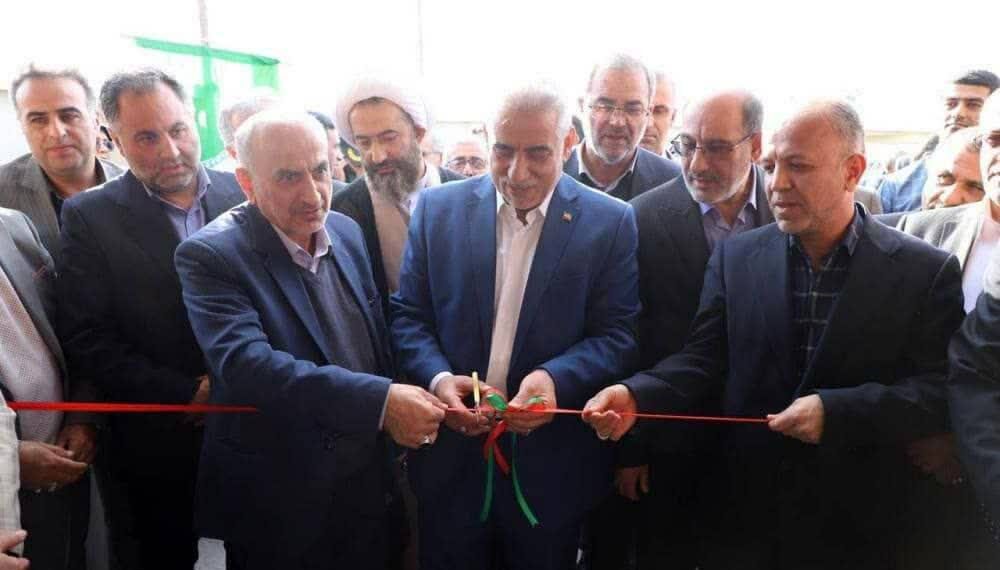 افتتاح یک شرکت تولید کننده لوازم پزشکی در چهارمین روز از دهه فجر در رودسر