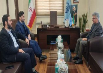 دیدار منتخب مردم رشت و خمام در مجلس شورای اسلامی با رئیس دانشگاه علوم پزشکی گیلان