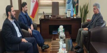 دیدار منتخب مردم رشت و خمام در مجلس شورای اسلامی با رئیس دانشگاه علوم پزشکی گیلان