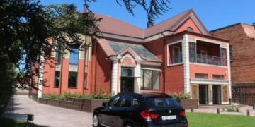 فروش مالکیت سهم اتاق بازرگانی گیلان در سکوت خبری؟