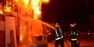 مهار آتش سوزی خانه ویلایی در سلیمان داراب رشت