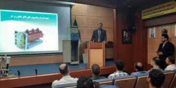 برخورداری از نیروی انسانی توانمند جزء مزیت های شرکت است