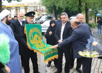 آیین استقبال از کاروان خادمین آستان قدس رضوی (ع) به‌مناسبت دهه کرامت