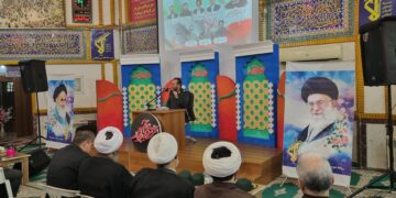 نظام اسلامی مولد انسان های خادم است که می تواند الگو برای جهانیان باشد