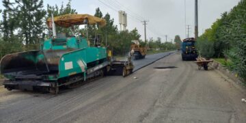 آغاز فاز اول پروژه روکش آسفالت معابر شهر صنعتی رشت