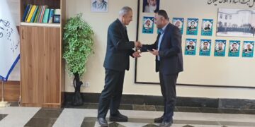 لزوم رفع موانع صدور اسناد مالکیت تک برگ شهرک های صنعتی گیلان