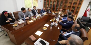 اجرای شبکه یکصد کیلومتر خطوط برق در رشت