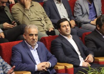 اختتامیه سیزدهمین جشنواره تئاتر خیابانی شهروند لاهیجان برگزار شد