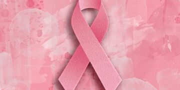 هیچکس از ابتلا به سرطان پستان مصون نیست