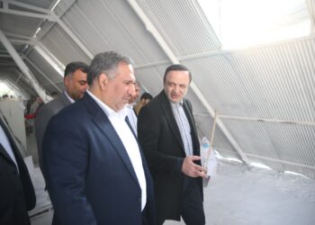 بازدید اعضای کمیسیون اقتصادی مجلس از سه واحد تولیدی صادراتی و سومین شهرک صنعتی منطقه آزاد انزلی