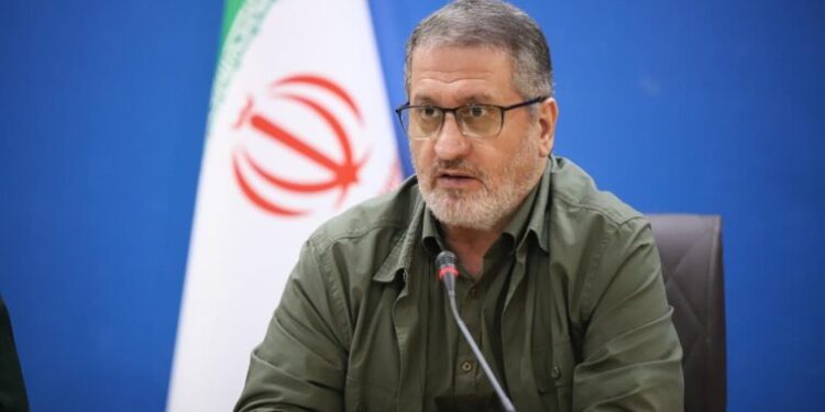 به جای نمایش مکرر استعفا و قهر؛ از مردم حلالیت بطلبید!