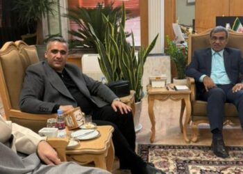 دیدار مدیر عامل هلدینگ آرش منطقه آزاد انزلی با استاندار خراسان رضوی