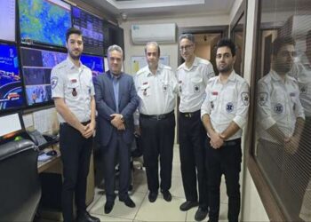 دیدار نوروزی رئیس مرکز اورژانس گیلان با کارشناسان مرکز اورژانس