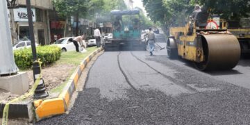 آغاز عملیات نهضت آسفالت در لاهیجان