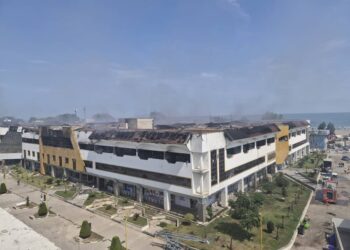 پایان پاکسازی مجتمع ونوس و بازگشایی فاز گردشگری و تجارت منطقه آزاد انزلی