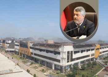 اجرای بسته‌های حمایتی منطقه آزاد انزلی برای تجار و کسبه مجتمع تجاری ونوس