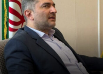 افشاگری گیلانصدر: مدیرعاملی که قانون نمیشناسد و میلیاردها تومان زیر امضاهای بدون اعتبار+ مستندات
