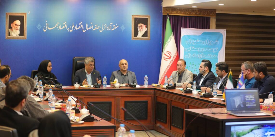 مشارکت دهیاران در فرایند صدور مجوز فعالیتهای اقتصادی در روستاهای منطقه آزاد انزلی