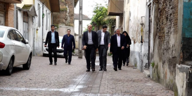 بازدید معاون هماهنگی امور عمرانی استانداری گیلان از پروژه های مدیریت شهری لاهیجان