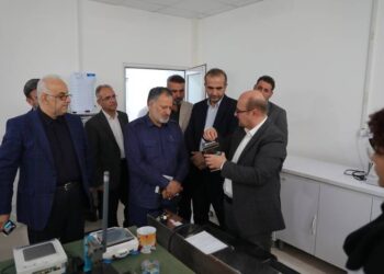 بازدید بازرس کل گیلان و مدیرعامل منطقه آزاد انزلی از شهرک صنعتی شماره ۲