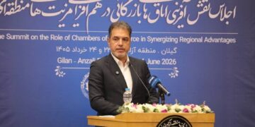 رفع موانع لجستیكی، استان‌های شمالی را به محور تجارت منطقه‌ای تبدیل می‌كند