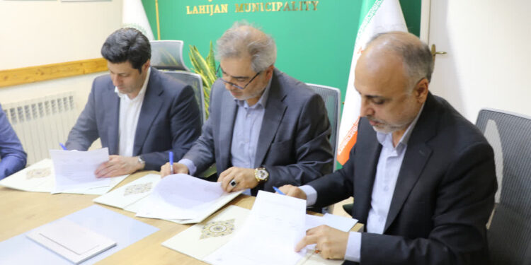 جلسه شورای سیاست گذاری جشنواره تئاتر خیابانی شهروند لاهیجان برگزار شد