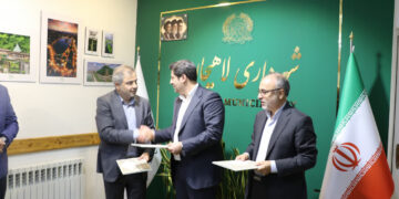 شهردار لاهیجان رییس پانزدهمین جشنواره ملی تئاتر خیابانی شهروند شد